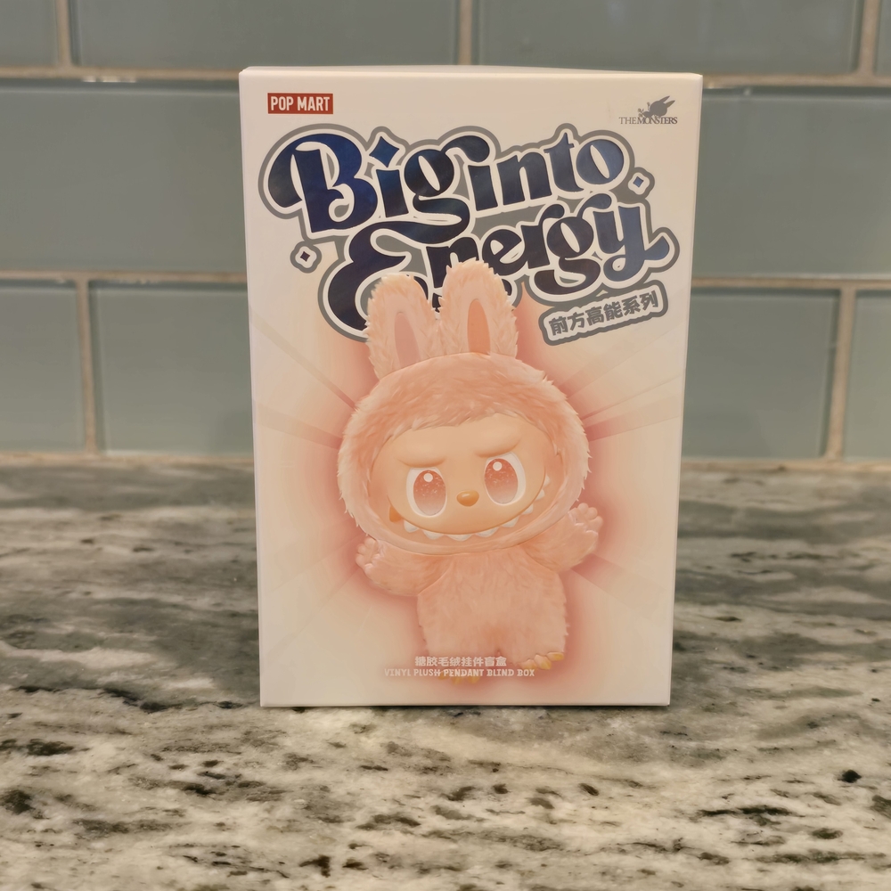 Pop Mart Love Labubu